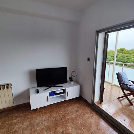 Sunny Flat With Balcony And Sea Views Lägenhet Cambrils Exteriör bild
