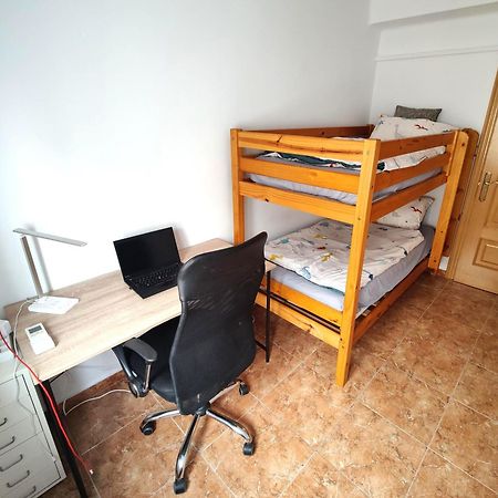 Sunny Flat With Balcony And Sea Views Lägenhet Cambrils Exteriör bild
