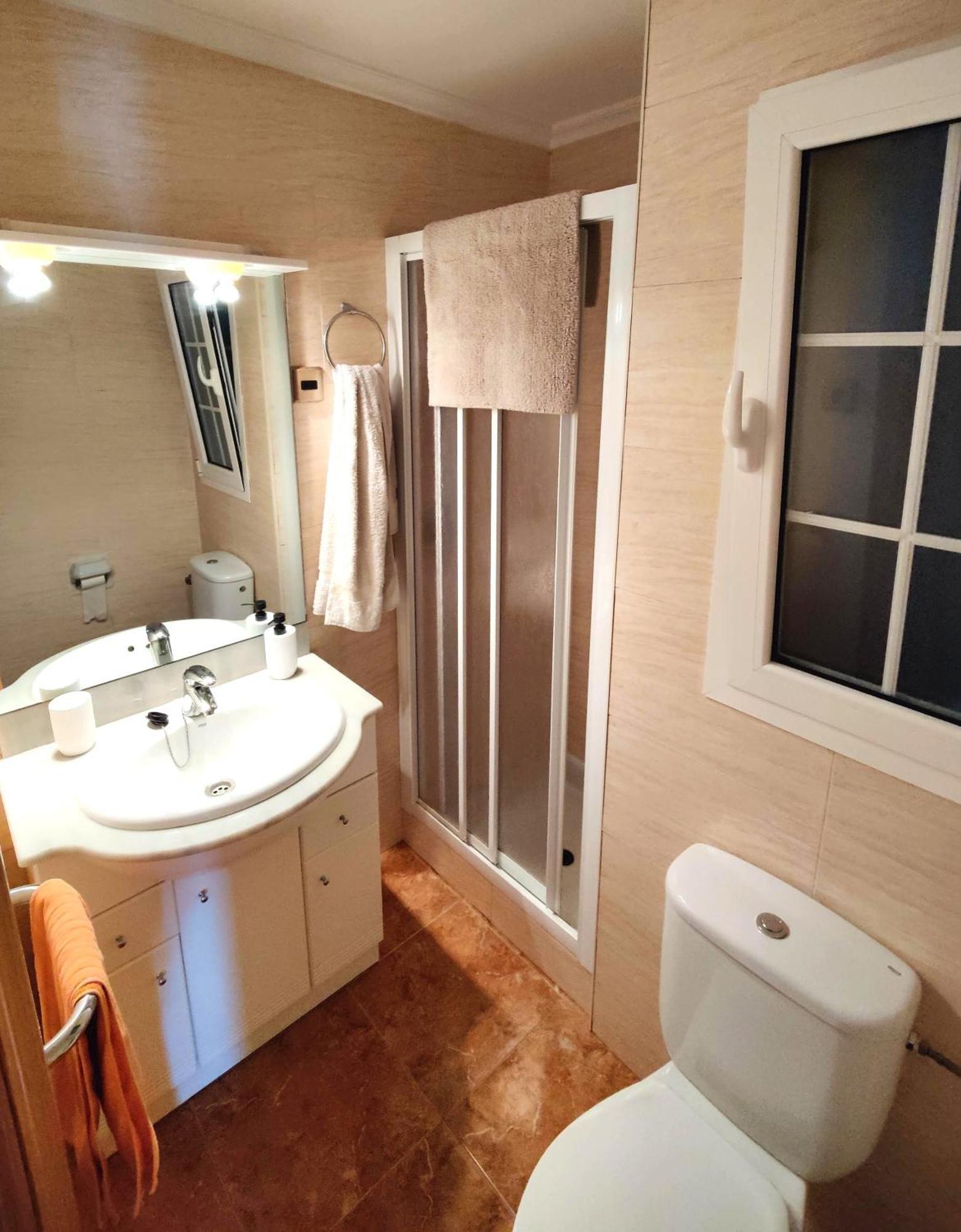 Sunny Flat With Balcony And Sea Views Lägenhet Cambrils Exteriör bild
